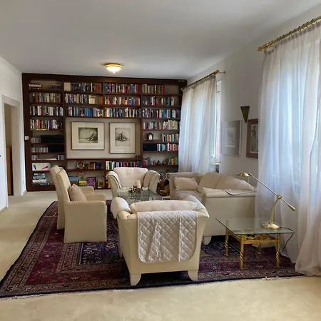 Haus Stoll Apartament *